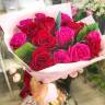 Букет из красных и розовых роз Букет из красных и розовых роз